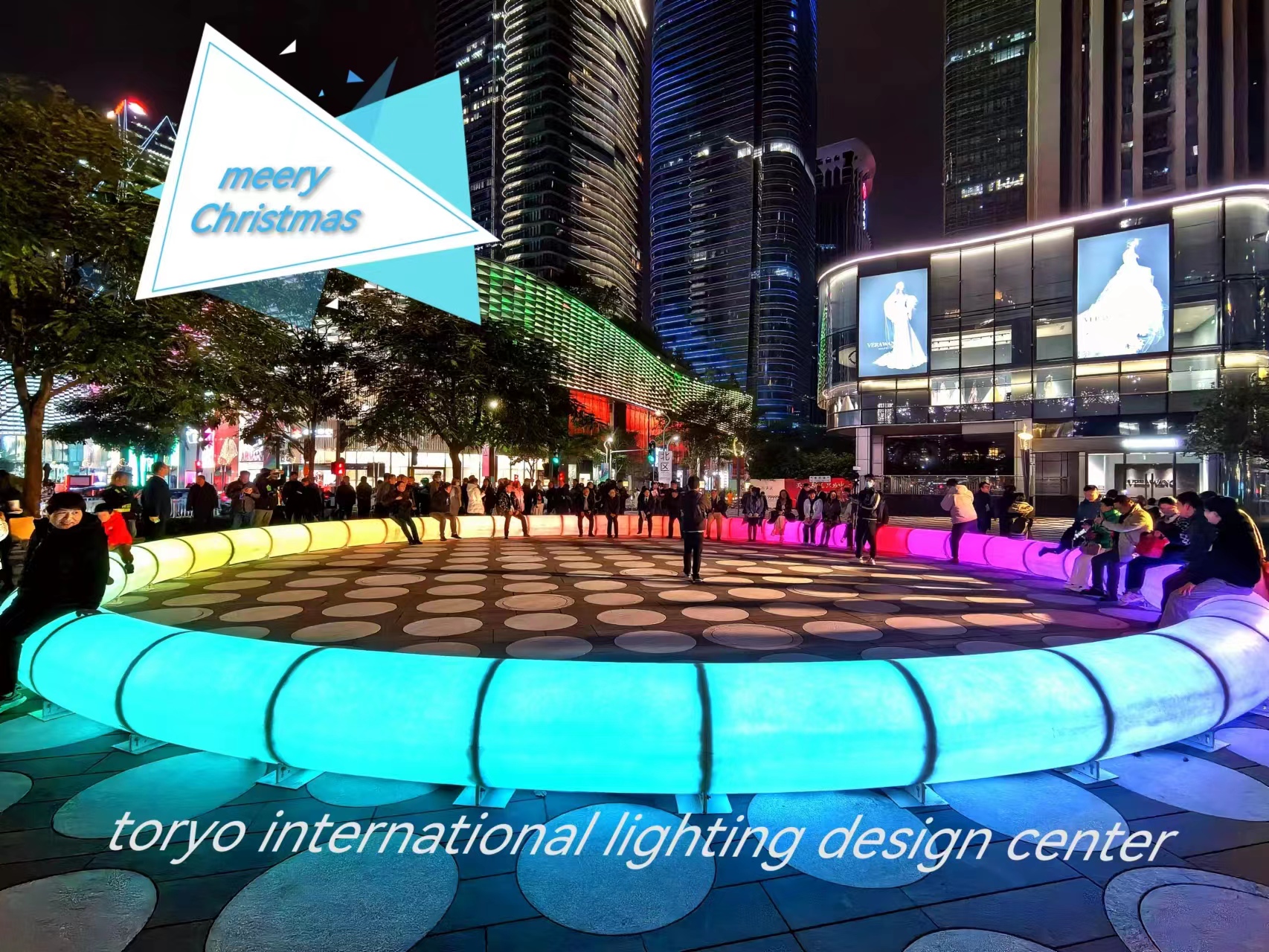 深圳光影藝術(shù)季《純粹圓環(huán)》：開啟燈光互動交友模式！